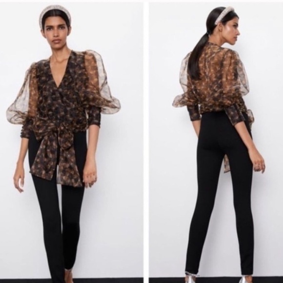 New with tags! Zara organza floral bow shirt - Picture 2 of 2